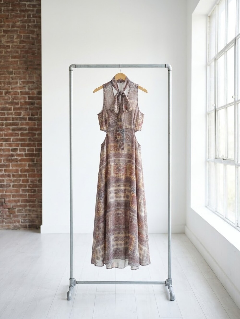 Sleeveless Tie-Neck Maxi Dress in Dusty Rose Mosaic